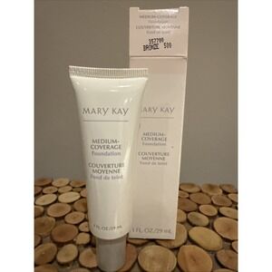 Mary Kay Medium Coverage Foundation BRONZE 500 Normal to Oily 357700 NIB Gray